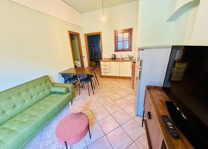 Italia Antica Nel Borgo 3 Beds Apartment *