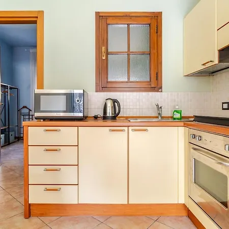 Italia Antica Nel Borgo 3 Beds * Bergamo