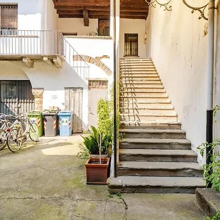 Italia Antica Nel Borgo 3 Beds Lägenhet